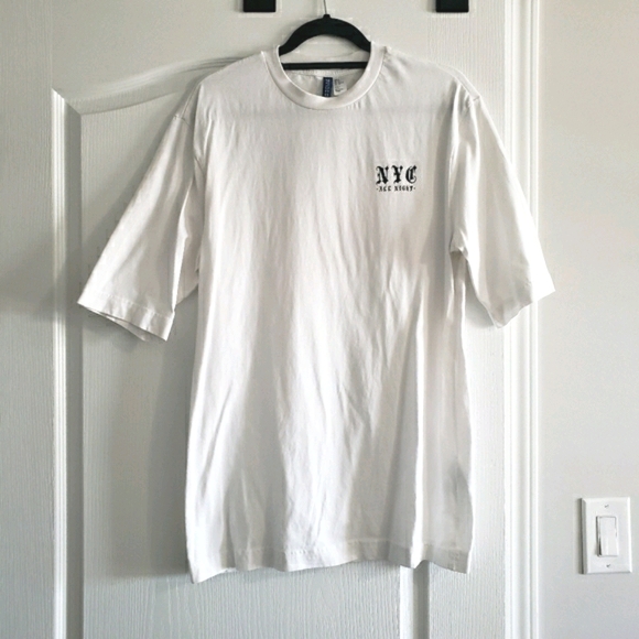 H&M Size S NYC White Tshirt with flower emblem - Picture 2 of 6